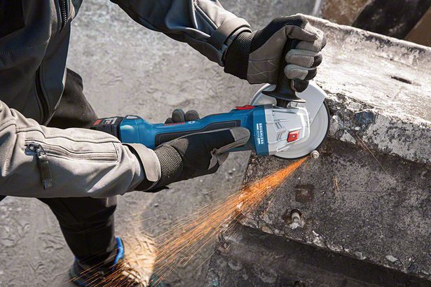 Bosch GWS 18V-7 115mm Cordless Angle Grinder Body Only in  L-BOXX